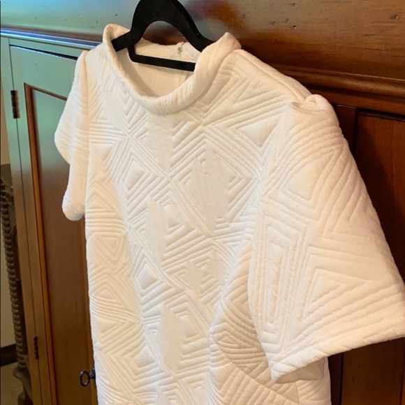 Kingdom & State White High Neck White Top - Picture 2 of 3